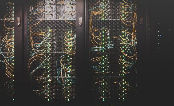 52% всех данных в интернете не используются