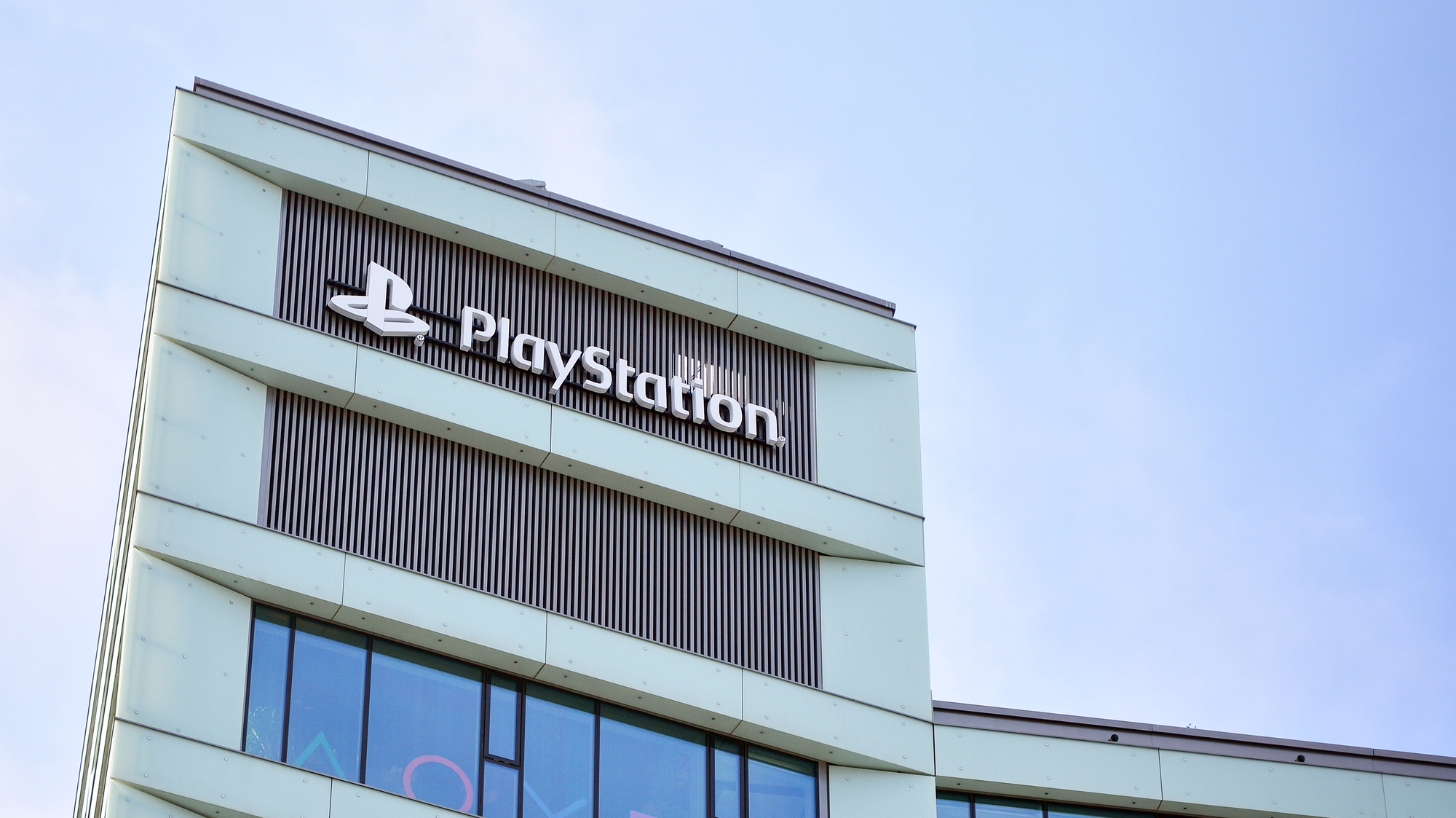 Sony закриває філію PlayStation в Польщі і передає частину завдань підрядникам, — польські ЗМІ