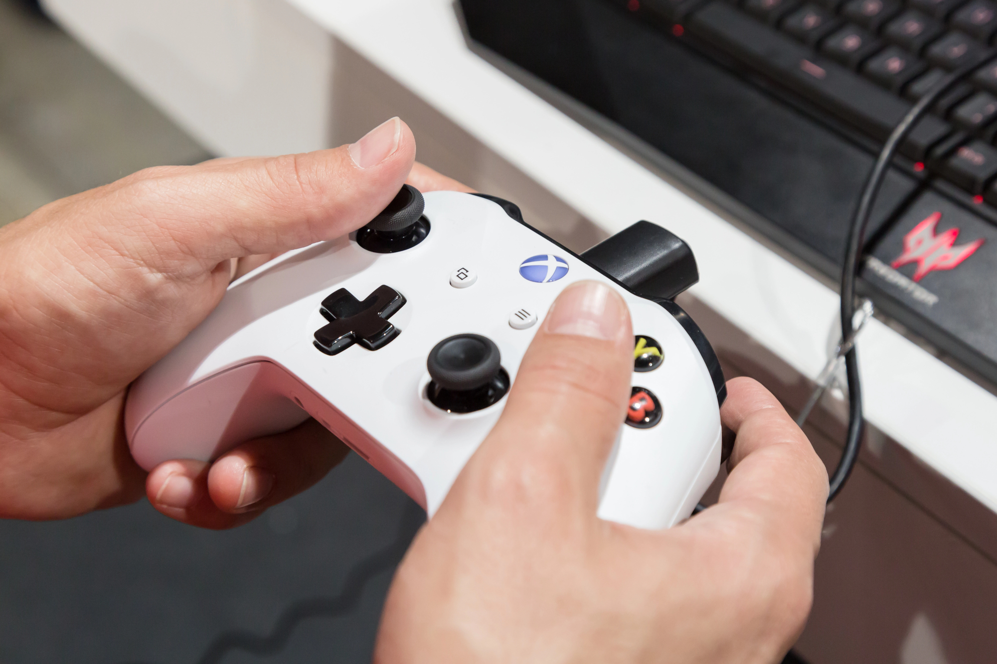 Microsoft розробляє портативну Xbox-консоль разом з Asus, — інсайдери