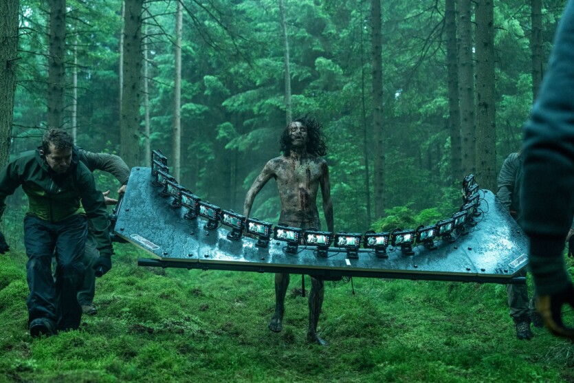 Творці &laquo;28 років потому&raquo; використали установку з 20 iPhone для зйомок &laquo;в стилі Матриці&raquo; і ефекту присутності в сценах з насиллям