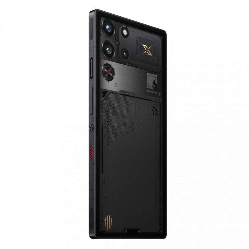 Ігровий смартофн RedMagic 10S Pro отримав розігнаний чип Snapdragon 8 Elite, батарею на 7050 мА•год й активне охолодження ─ від $700