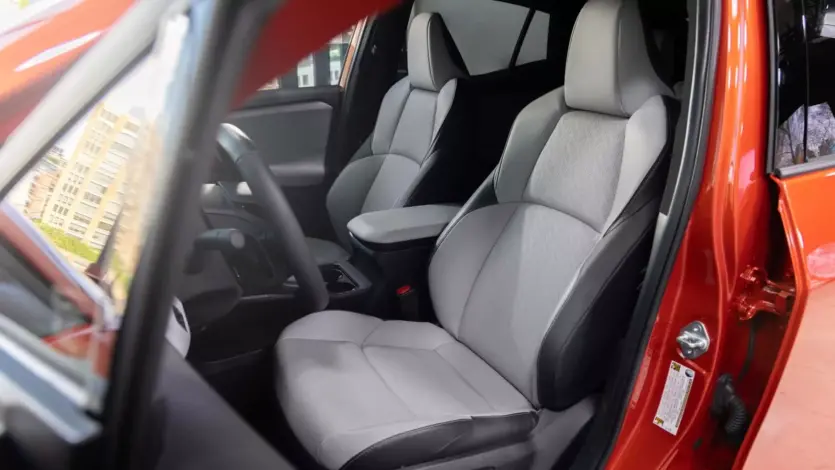 Subaru представила електрокросовер Uncharted — з розгоном до «сотні» за 5 секунд і запасом ходу 492 км