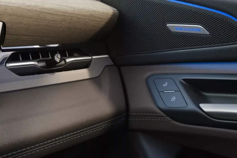 Нові електричні Audi Q6 і SQ6 Sportback e-tron пропонують до 509 к.с. та понад 500 км запас ходу за $69600 і вище