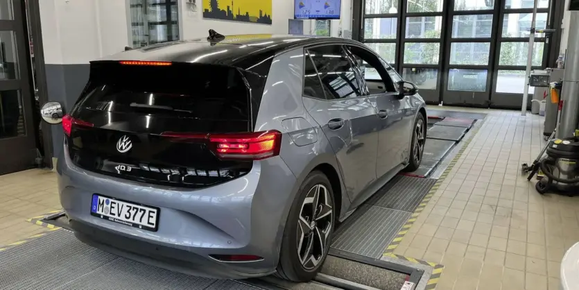 91% місткості після 160 тис. км: реальний тест VW ID.3 розвіює страхи щодо батарей електромобілів