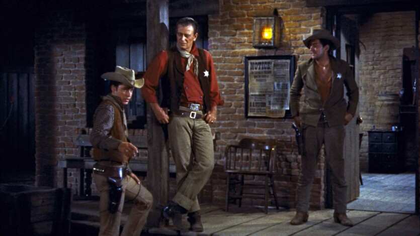 Головне атмосфера, а не сюжет: Квентін Тарантіно назвав два найкращі «фільми для тусовок» всіх часів — і вони надзвичайно різні