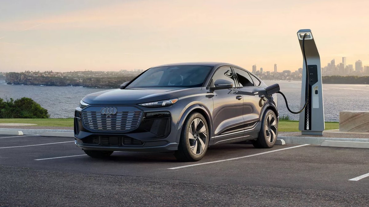 Нові електричні Audi Q6 і SQ6 Sportback e-tron пропонують до 509 к.с. та понад 500 км запас ходу за $69600 і вище