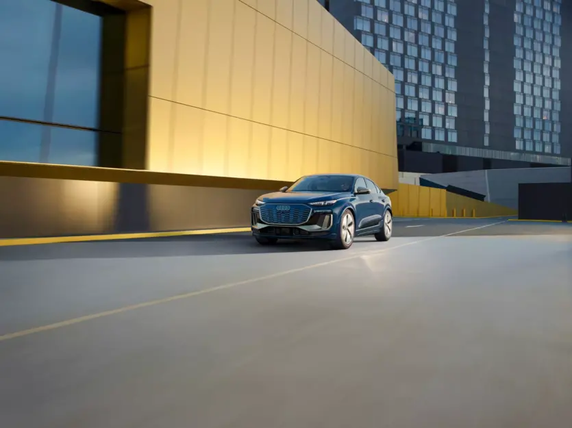 Нові електричні Audi Q6 і SQ6 Sportback e-tron пропонують до 509 к.с. та понад 500 км запас ходу за $69600 і вище