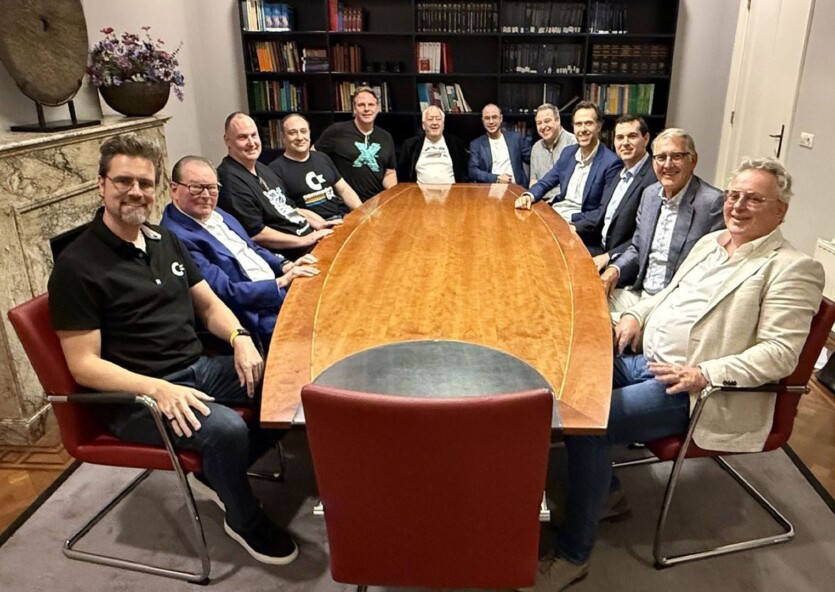 &ldquo;Веселощі починаються&rdquo;: фанати ПК Commodore викупили компанію