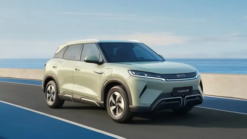 Електрокросовер за $10 500: BYD представила Yuan Up Pilot