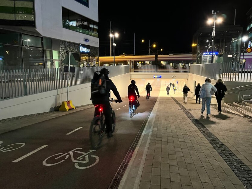 Рік без смертей у ДТП: європейське місто встановило рекорд "безпеки на дорогах" завдяки 5 простим змінам