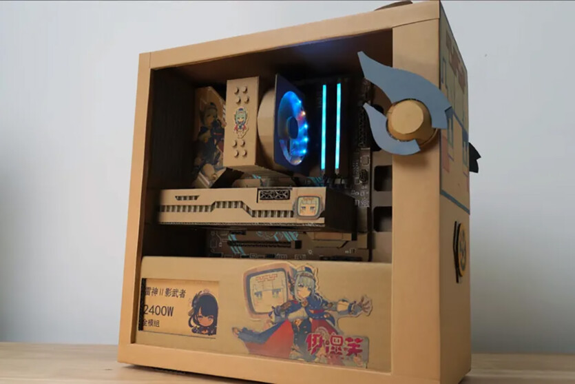 Коли мама не купила комп'ютер: користувач зібрав «ігровий ПК AMD» з картону, і він певним чином працює