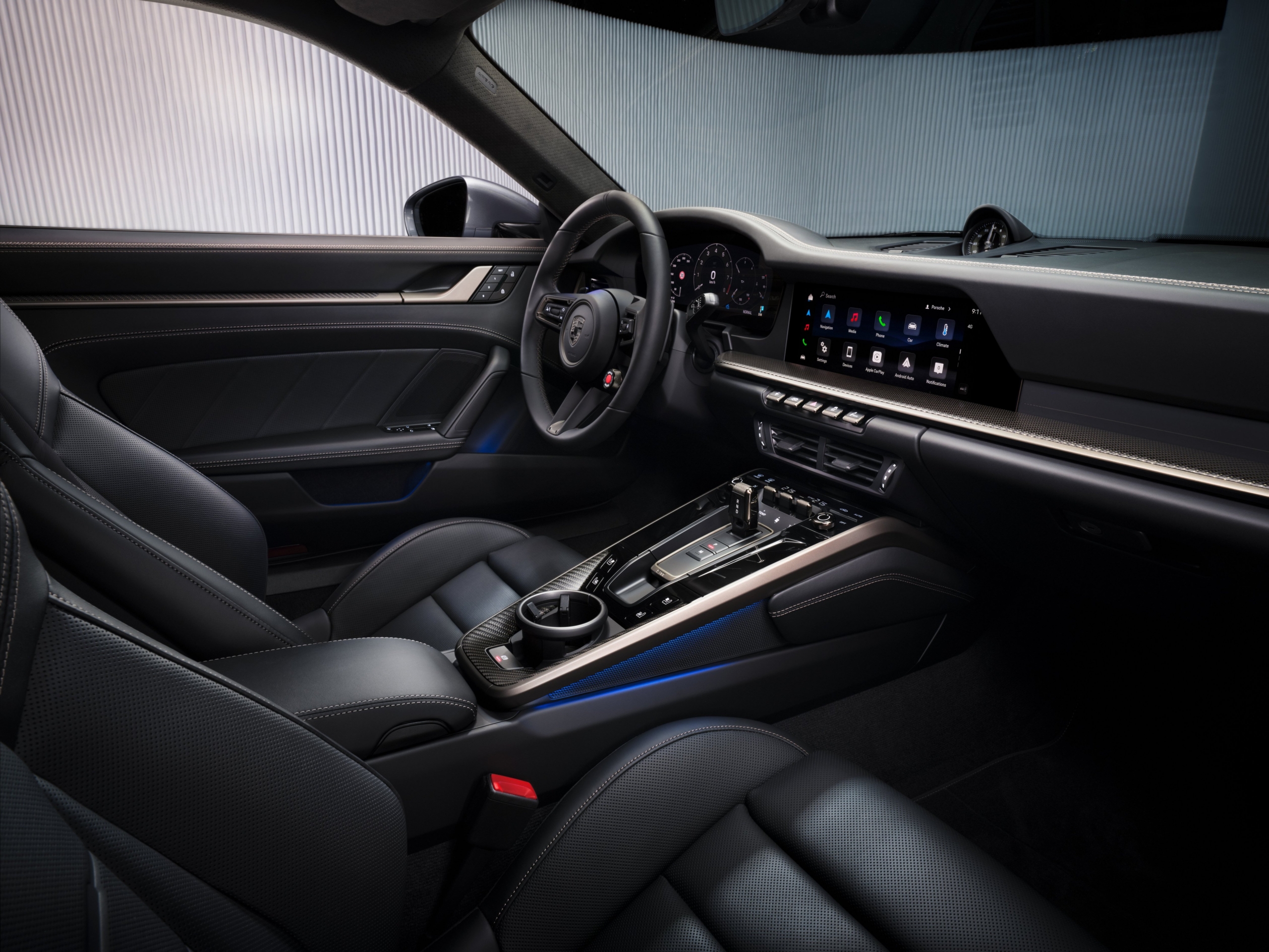 Найпотужніший Porsche 911 Turbo S вже в Україні: 711 к.с. та ціна під 15 млн грн