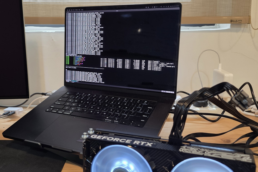 Apple MacBook Pro з відеокартою NVIDIA: TinyCorp показала робочий прототип та представила драйвери