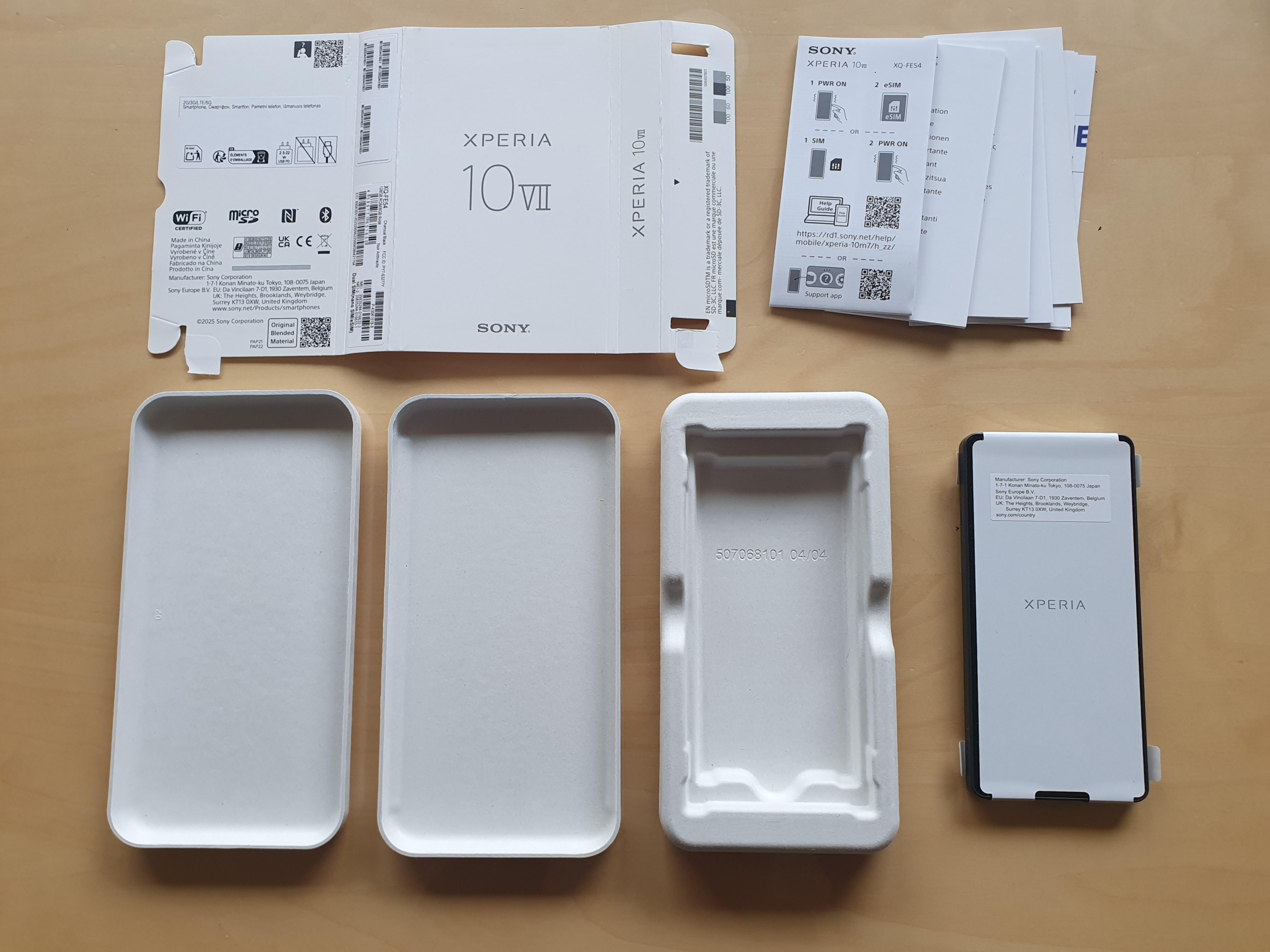 Перший дзвіночок? З комплекту Sony Xperia 10 VII прибрали кабель USB-C, є лише смартфон