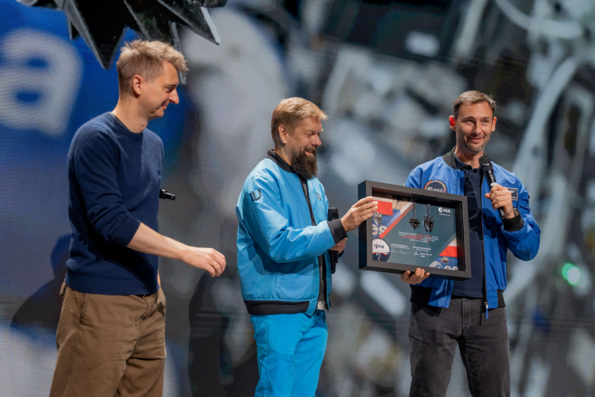 c53c6cd69459bf8c8093b2293695f8f2