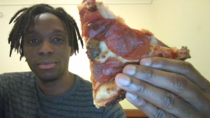 Двоє людей замість ШІ: засновник стартапу Fireflies розповів, як обманював перших клієнтів