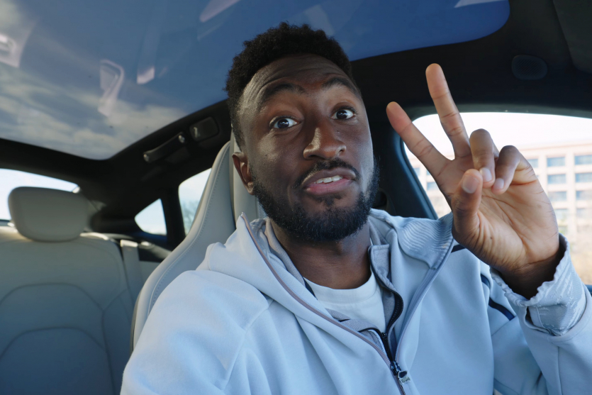 "Таким могло б бути авто Apple": Маркес Браунлі оглянув Xiaomi SU7 і лишився у захваті