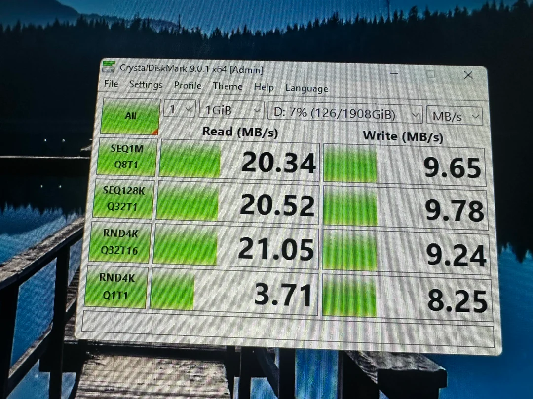 Фейкові SSD з легкістю обманюють Windows: на ділі "бюджетний" Samsung 990 PRO був повільнішим за флешку 2005 року